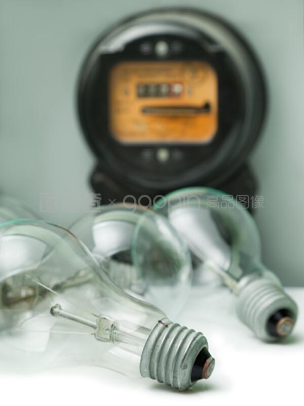 燈泡及電表